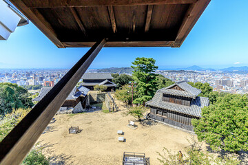 秋の松山城（天守閣）から見た景色　愛媛県松山市　Matsuyama Castle in autumn  Ehime-ken Matsuyama city