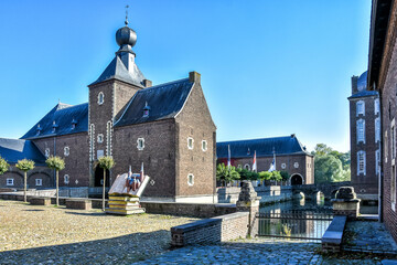 Kasteel Hoensbroek. Discover Hoensbroek Castle. One of the most beautiful, best preserved and most...