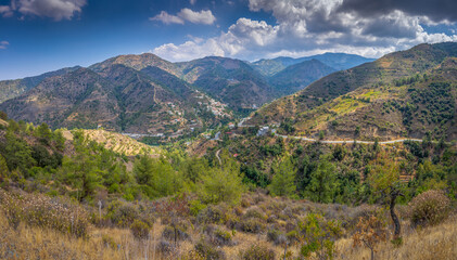 Fototapeta na wymiar Oikos mountain village in the Troodos mountain range in Cyprus
