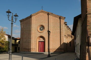 La chiesa di Santo Stefano a Mozzanica in provincia di Bergamo, Lombardia, Italia. © Fabio Caironi