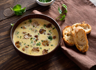 Creamy mushroom soup