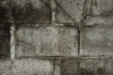 cracks in the paving wall