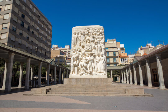 Santa Clara Square