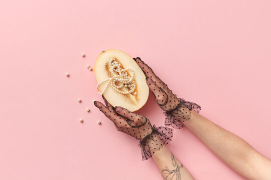 Woman taking melon with pearls