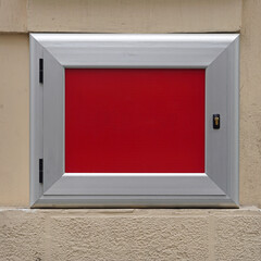 Red space in frame