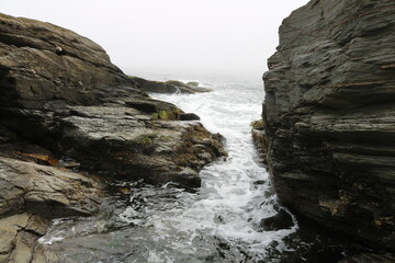 rock granite ocean waves splask