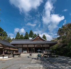 Fototapeta na wymiar 十月　京都大原の青い空