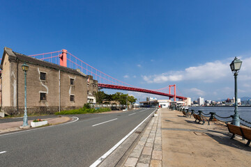 晴天の若松南海岸通り　福岡県北九州市