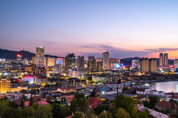 Naklejka premium Aerial photography of Yantai urban architectural landscape at night