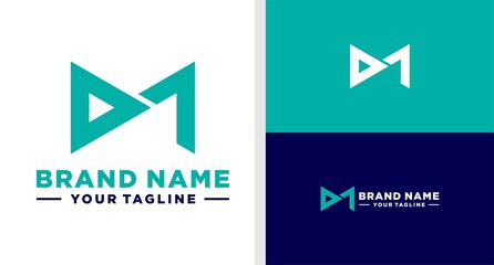 Naklejka premium LETTER M LOGO MEDIA PLAYER BUTTON TRIANGLE EDITABLE