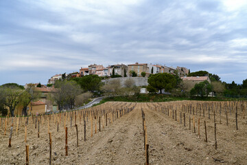 Fototapeta premium Panorama on the old village of Castellet in Provence.