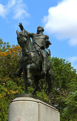 Fototapeta na wymiar Equestrian statue of George Washington (1856) in Union Square, Manhattan, New York City, in United States