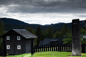 Fototapeta na wymiar old house in the mountains, Hedalen, Norway