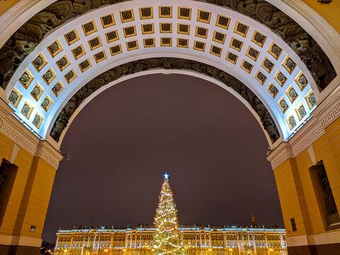 Saint-Petersburg, Russia. New Year tree at the main square of Saint-Petersburg (Dvortsovaya ploshad).