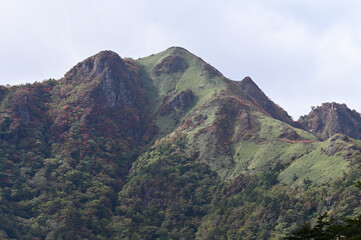 西日本最高峰の四国の百名山「石鎚山」の秋