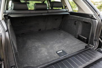 large open trunk of modern car - 463266722