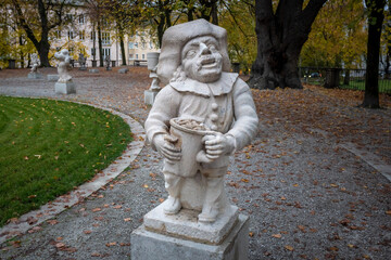 Dwarf Garden (Zwergerlgarten) - Dwarf with pot representing month of december - 17th century statue...