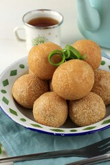 Tahu Bulat