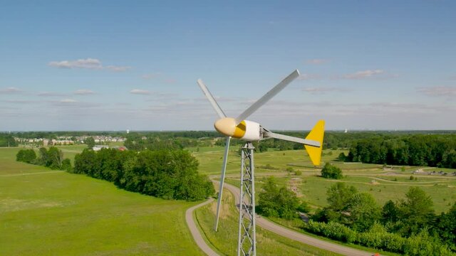Slow motion windmill