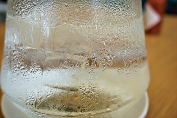 チェイサーに滴るしずく