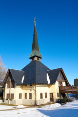 Fototapeta na wymiar Die evangelische Kirche in Altenberg 