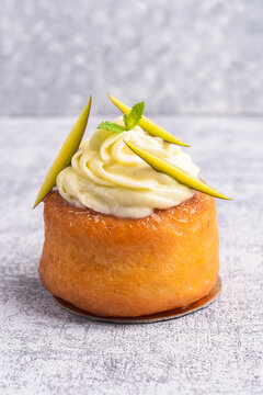 Baba au rhum