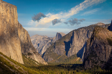 Landscape of Yosemite National Park in USA , au,