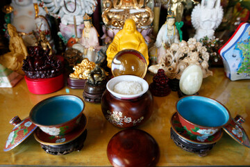 Faith, spirituality  and religion.  Buddhism.