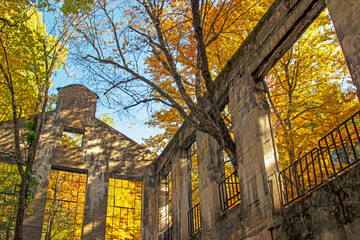 Fall colours at the ruins of an old laboratory. Gatineau Park, Quebec, Canada