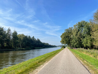 Road next to a canal towards Eefde