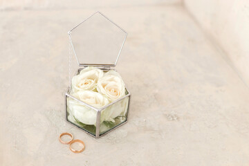 wedding gold rings with a beautiful box for rings