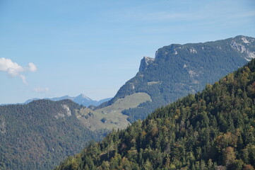 MTB-Tour/Wanderung bei Kufstein: Blick zum Petersköpfl