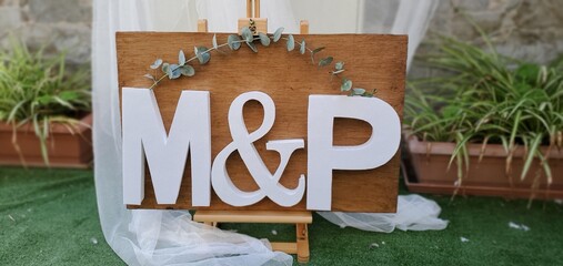 M&P