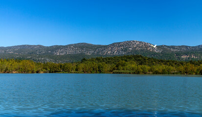 Located in Isparta Eğirdir, Turkey, Lake Kovada National Park is getting ready for autumn...