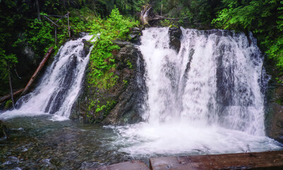 Fototapeta na wymiar waterfall in Alaska in the Yukon