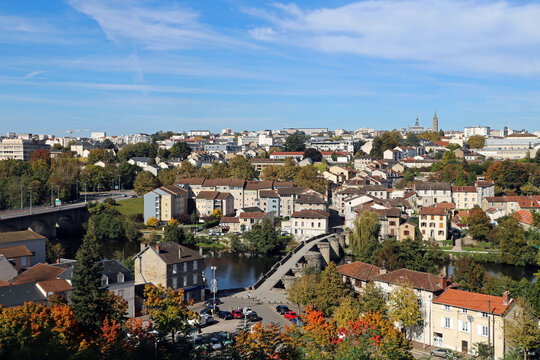 Vue sur Limoges, en automne