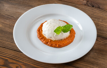 Mozzarella with tomato sauce