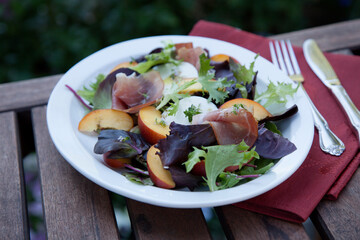 Prosciutto Peach Salad With Fresh Mozzarella