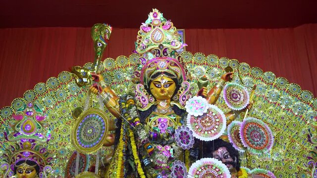 The biggest festival of West Bengal is Durga Puja with the idol of Durga Thakur. Durgapujo in West Bengal is famous all over the world. It is especially popular among Hindus