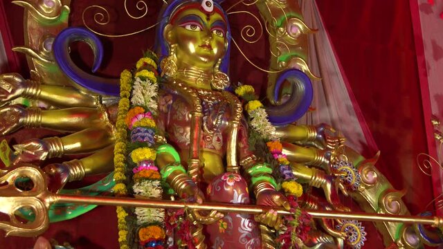 The biggest festival of West Bengal is Durga Puja with the idol of Durga Thakur. Durgapujo in West Bengal is famous all over the world. It is especially popular among Hindus