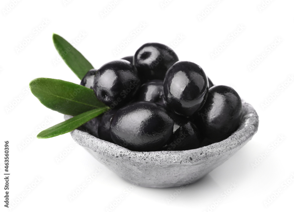 Wall mural black ripe olives isolated on white background