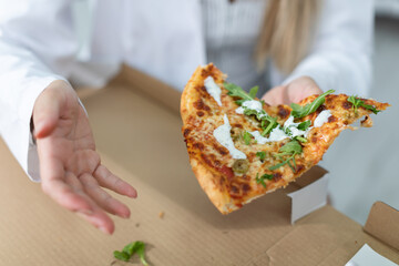 In between on-call duties, doctors eat pizza.