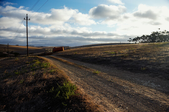 Farm road