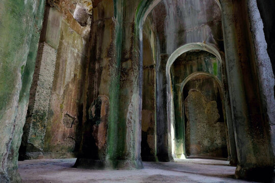 Piscina mirabilis 