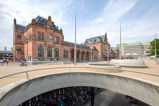 Centraal Station , Groningen, Groningen Province, The Netherlands