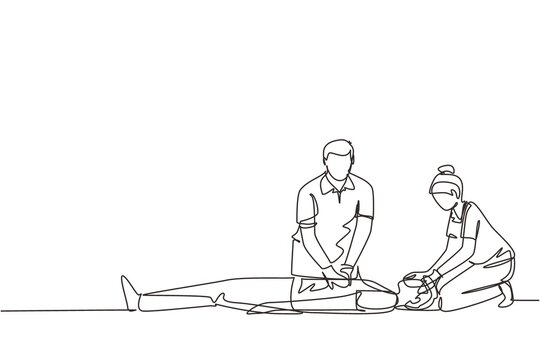 Single continuous line drawing emergency doctors doing cardiopulmonary resuscitation of a man. Paramedic giving indirect heart massage first aid to patient. One line draw design vector illustration