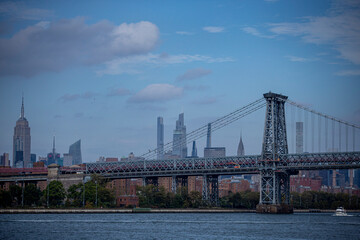 Fototapeta na wymiar A view of Manhattan Bridge from the East River in New York City