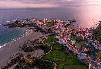 Pueblo de Caion a vista de dron, Galicia, España