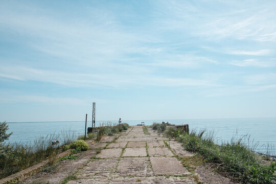 boardwalk to the beach Kinburn spirit
