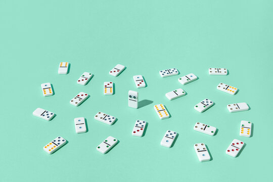 Winner domino piece with eyes